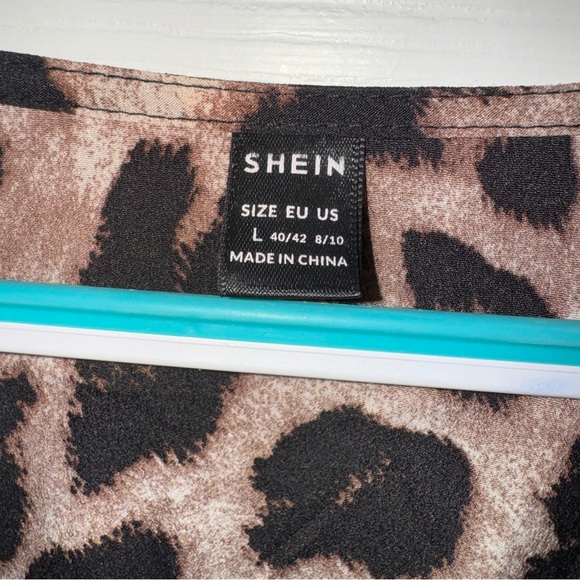 SHEIN Leopard Romper - Picture 3 of 9